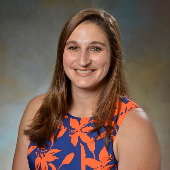 Meet your Posher, Andrea - Picture 1 of 1